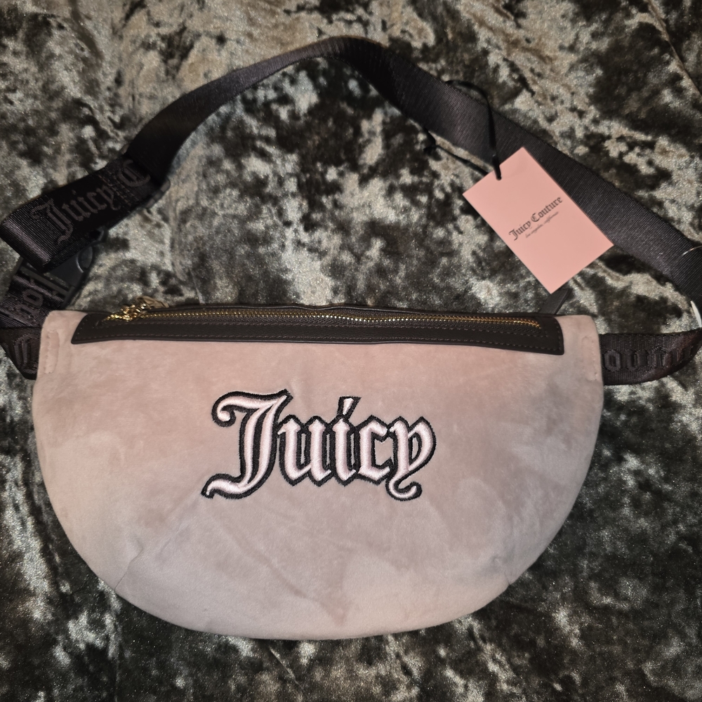 Juicy Couture Queen Of Everything Fanny Bag